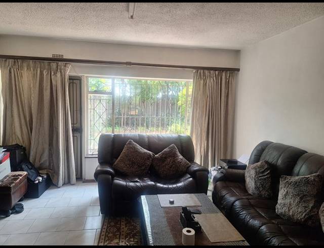 2 BEDROOM APARTMENT FOR SALE IN LINDEN